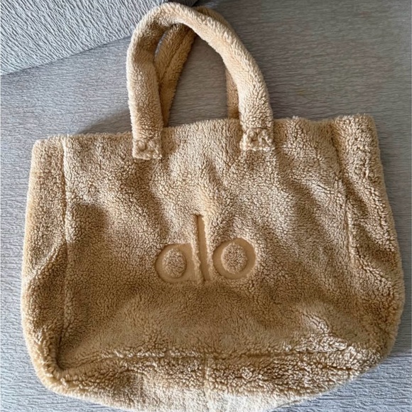 ALO Yoga Handbags - ALO Yoga Foxy Sherpa Tan Tote Bag